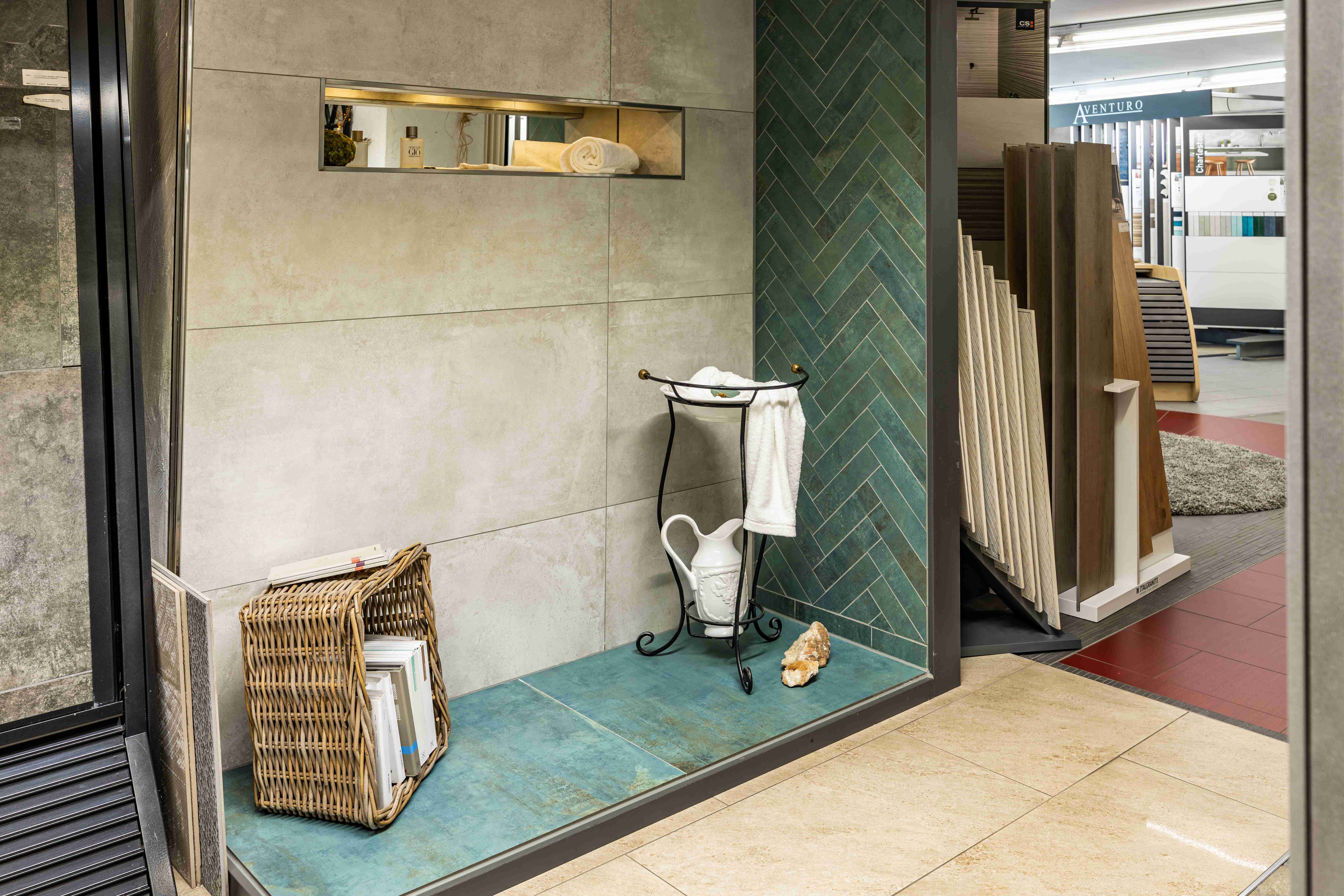 Große Fliesenausstellung Freudenberg